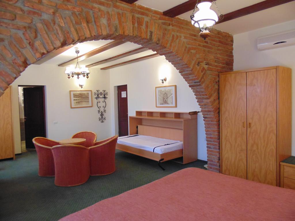 Bed & Breakfast Curtea Brasoveana