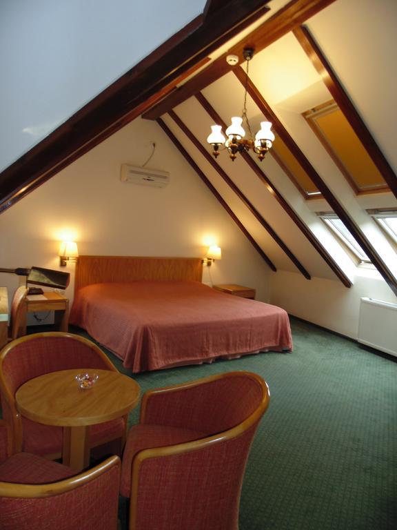 Bed & Breakfast Curtea Brasoveana